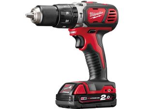 Aku kompaktní příklepová vrtačka Milwaukee M18 BPD-202C (2,0 Ah)