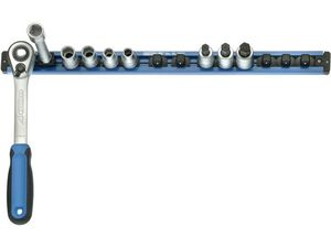 Nástrčná lišta, 13 vnějších a 2 vnitřní 4-hranných adaptérů 1/4" 380mm GEDORE