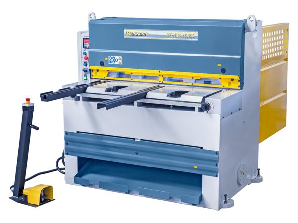 Tabulové elektromechanické nůžky Bernardo MTE 1100 x 6 mm NCC