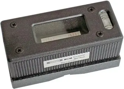Krátká litinová křížová vodováha 90 mm Roeckle 4321/090/KK