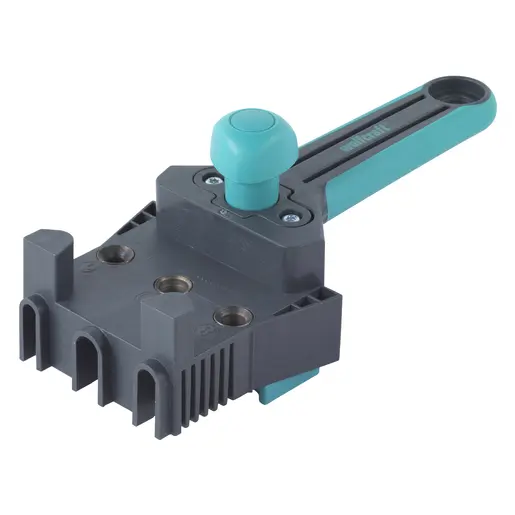 181982-4640000-pro-01