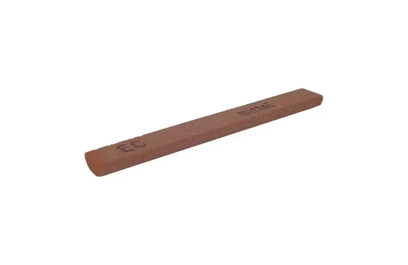 Brousek, ušlechtilý korund polokulatý 13x150mm střední Müller