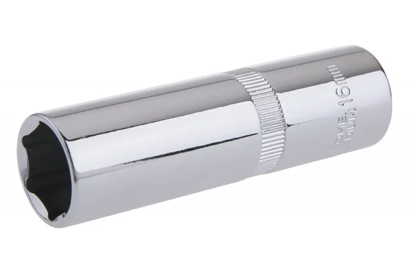 Hlavice prodloužená 1/2" CrVa 16mm (L17877)