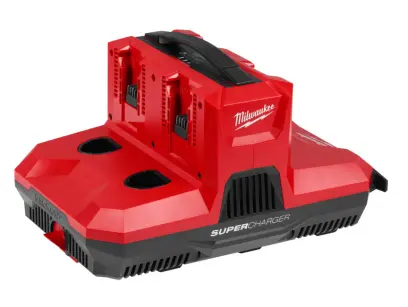 Aku vícenásobná nabíječka Milwaukee M12-18 MBPSC4, PACKOUT, SUPERCHARGER, 4932500142 (MI4932500142)