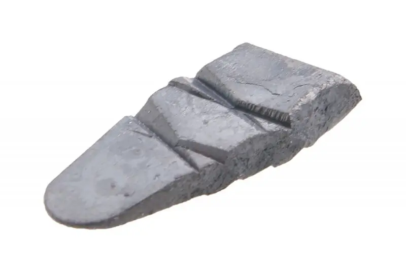 Klínek kovaný úzký (L19440)