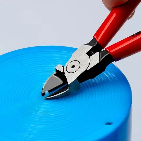 Boční štípací kleště na plasty 140 mm KNIPEX 72 01 140 - leštěná hlava, plastové návleky (K 72 01 140)