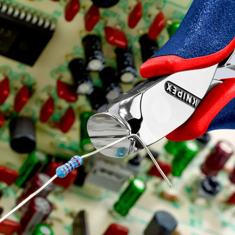 108926-knip-6432120-04