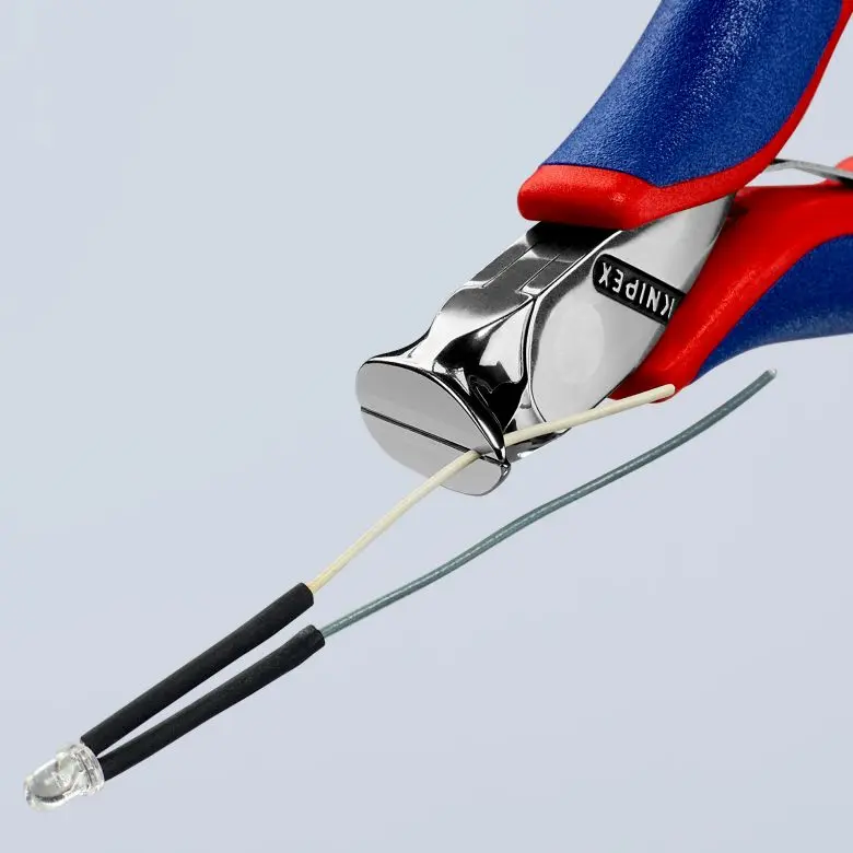 108926-knip-6432120-05