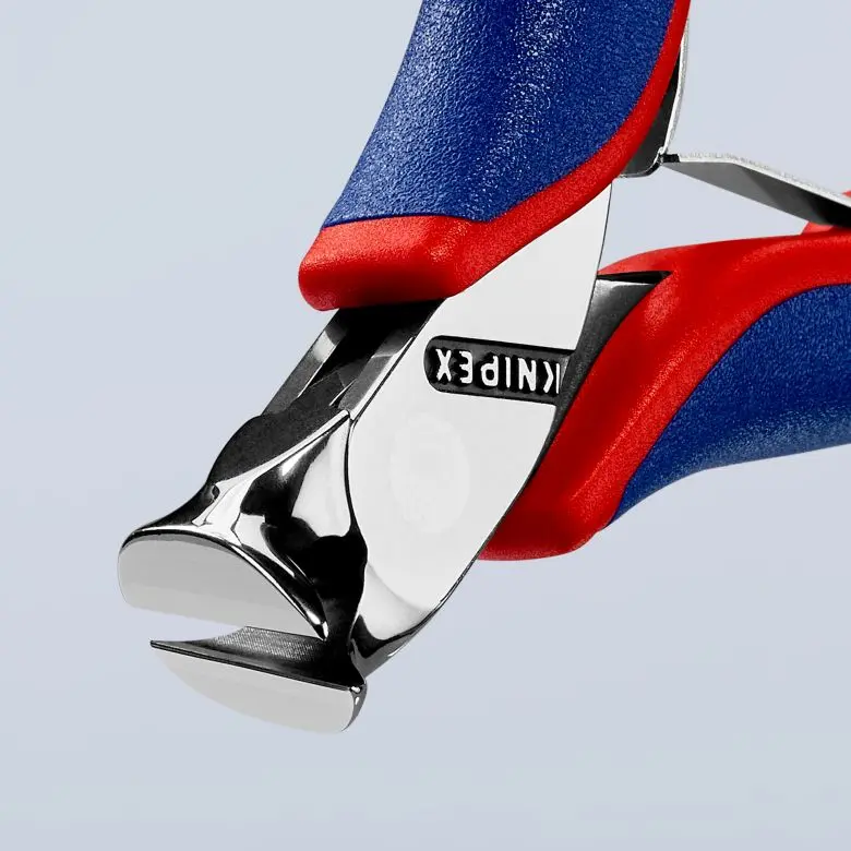 108926-knip-6432120-06