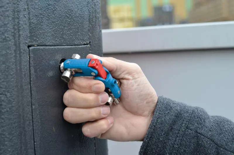 112375-ede55900030-03