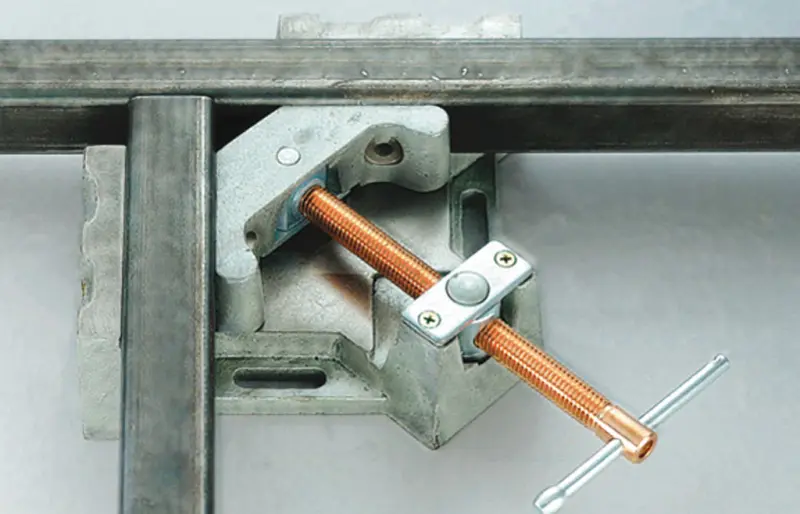 11469-bow-1790100-02-171209-anwendung