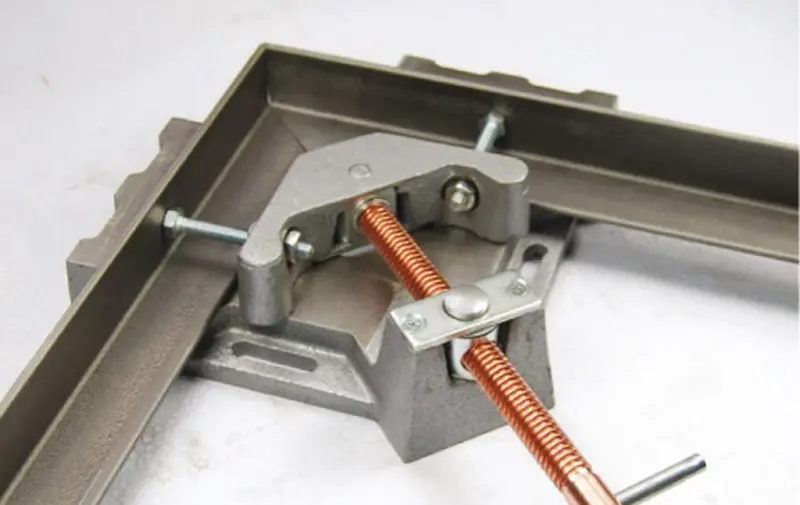 11469-bow-1790100-03-171209-anwendung