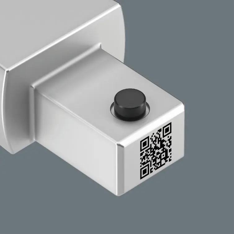 117220-tipp-7880-aufgelaserter-qr-code