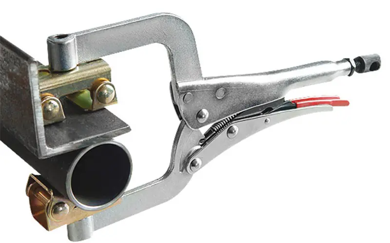 121534-bow-1790090-02-171209-anwendung