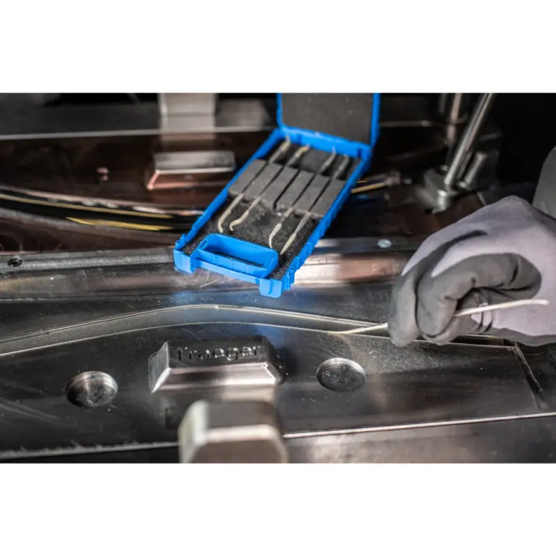 131027-awf-df-1624-d-126-rgb