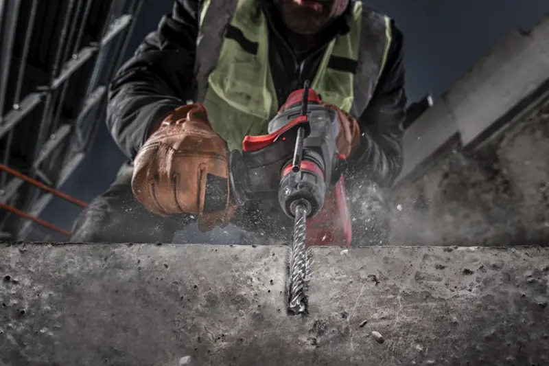 135873-4932352765-02