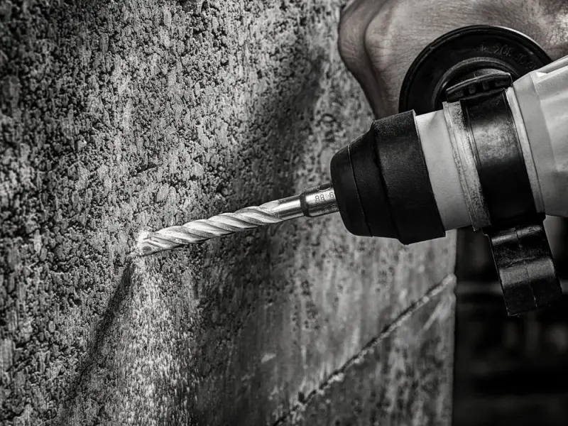 Čtyřbřitý vrták Milwaukee 4932352944 MX4 pr. 9 x 100 x 160 mm, SDS-Plus (MI4932352944)