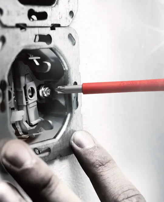 Šroubovák Do 1000 V, Balení Sb1 x # 2x100 (W05100022001)