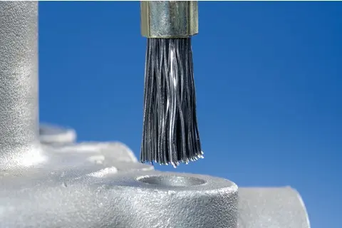 143623-pf4007220153291-01