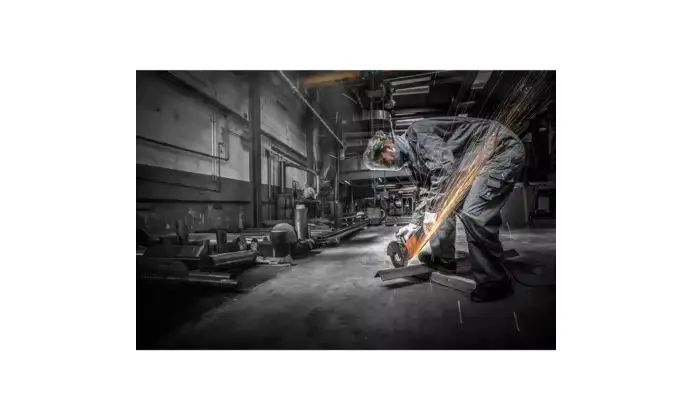 146277-pferd-163498-eht-230-3-0-psf-steel-02