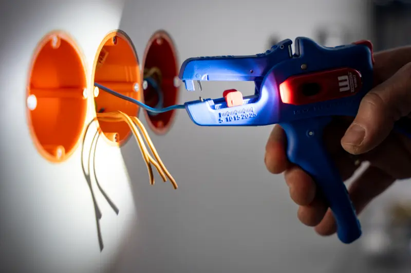 147912-weicon-10100517-11