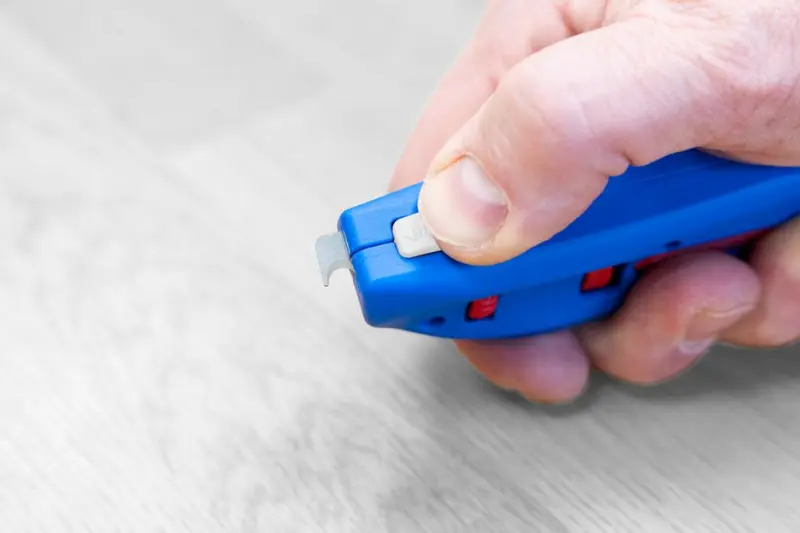 147959-awb-10101942-kabelmesser-s-4-28-spiral-05-neutraler-hintergrund-1920x1920