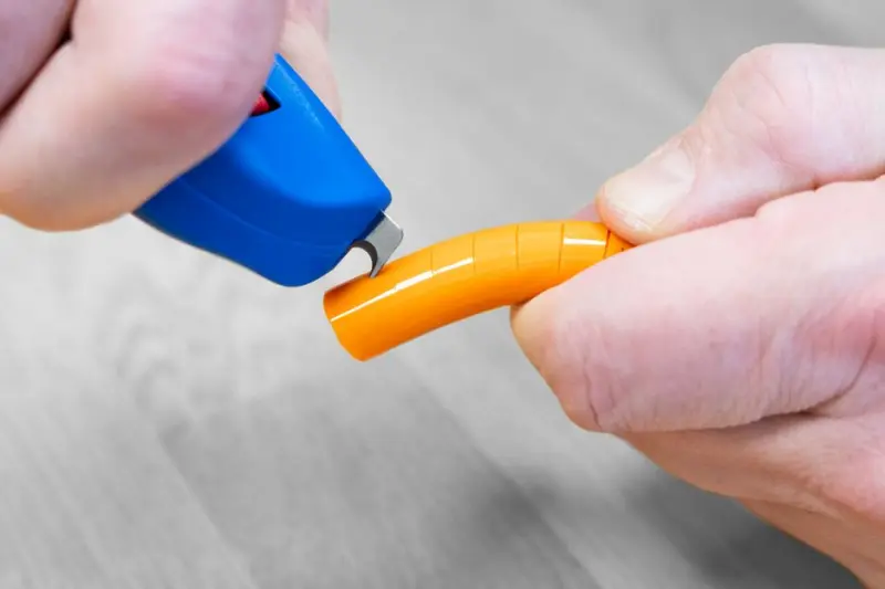 147959-awb-10101942-kabelmesser-s-4-28-spiral-07-neutraler-hintergrund-1920x1920