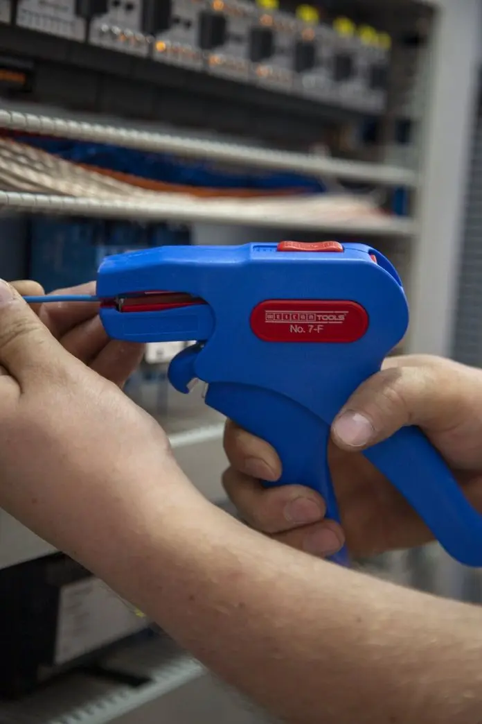 148268-51001007-no7-f-8