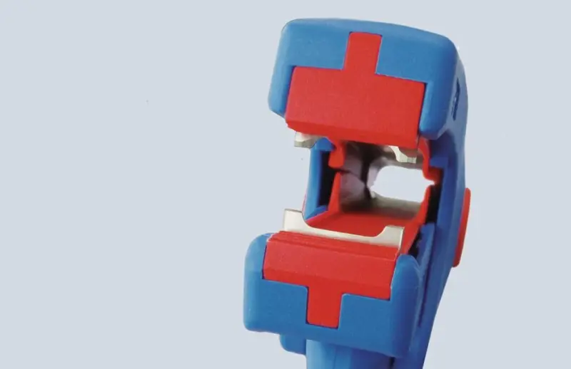 148268-51001007-no7-f-9-cmyk-frei