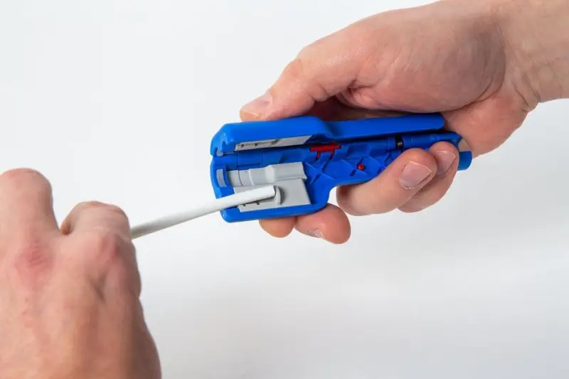 148317-52000001-coax-stripper-no-1-f-plus-05