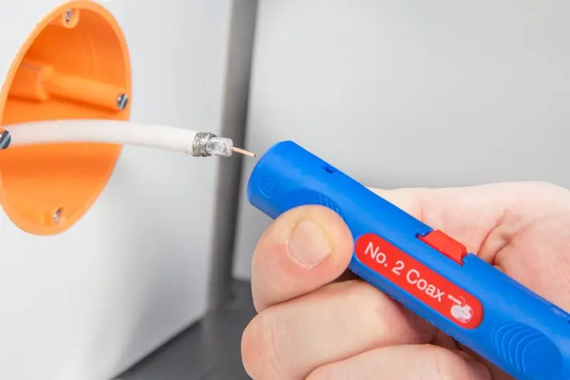 Odizolovací nástroj Weicon Coax-Stripper No. 2 na koaxiální kabely (WEI52000002)