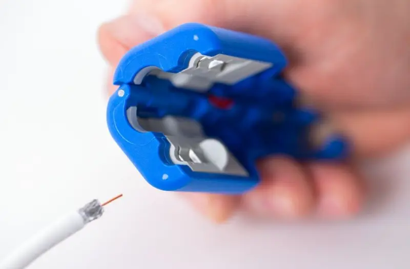 148361-52002001-coax-stripper-no-1-f-plus-05