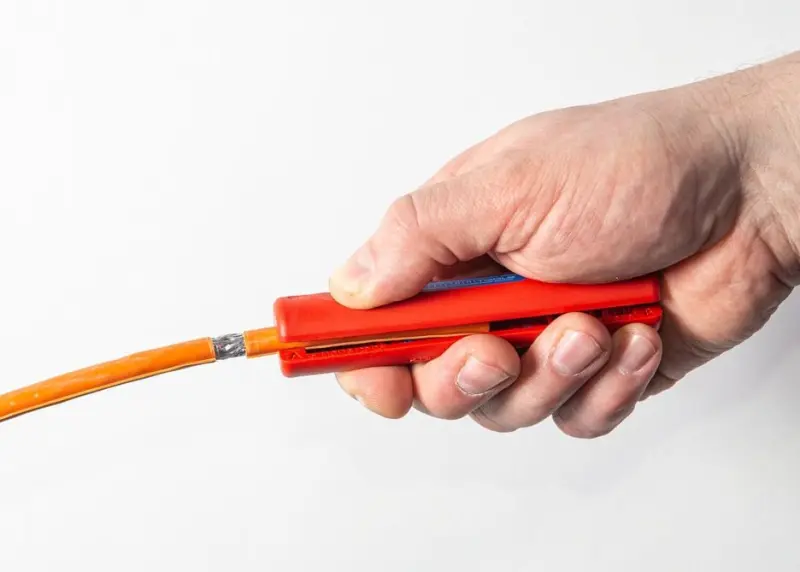 148363-52002002-stripper-no-2-cat-11