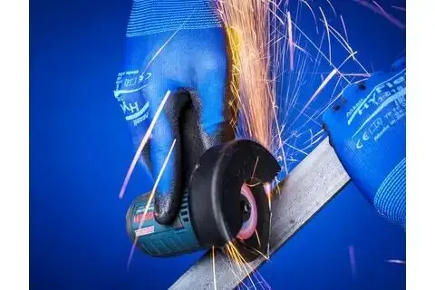 151113-pferd-229538-eht-76-1-0-psf-steelox-03