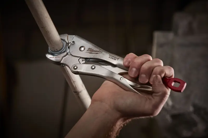 Samosvorné kleště MILWAUKEE 10" MAXBITE™ TORQUE LOCK™ se zakřivenými čelistmi (MI4932471729)