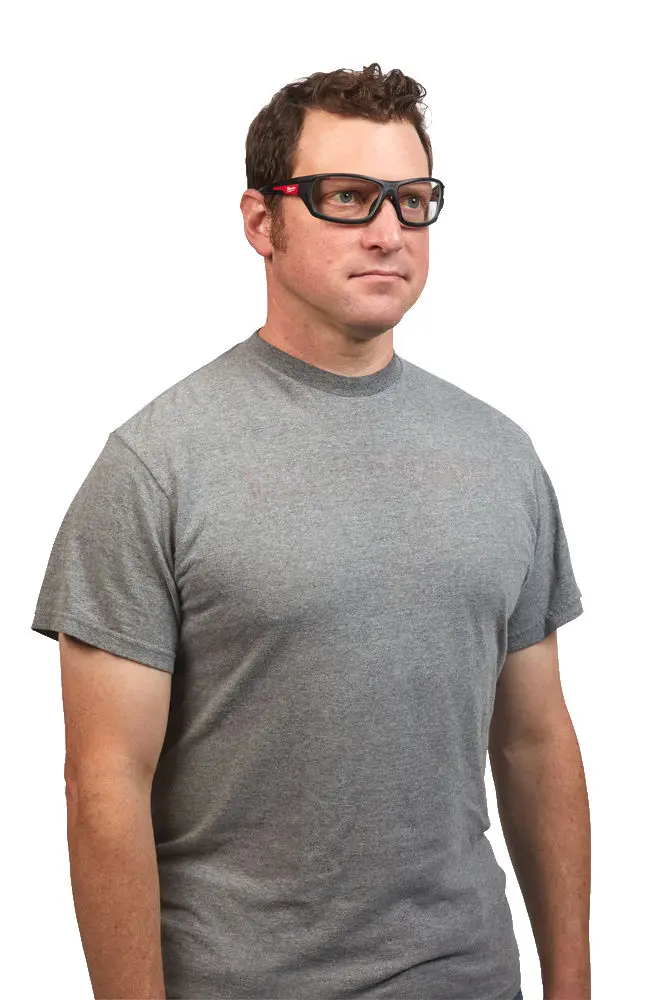 151871-4932471883-feat-1