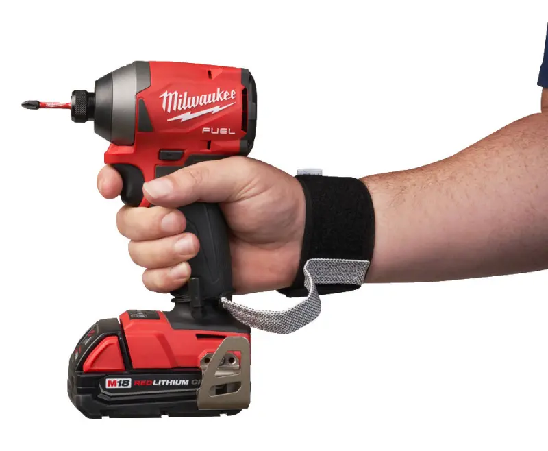 Kotevní popruh - závěs s fixací na zápěstí Milwaukee 4932472107 (MI4932472107)