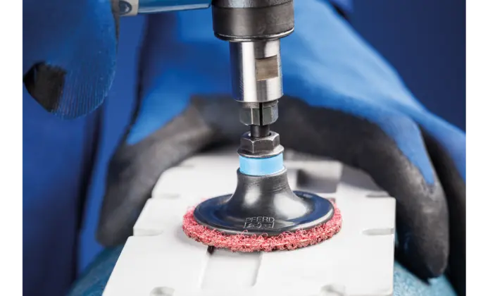 154451-pferd-266625-cd-vrh-50-a-180-m-vorne-rgb-04