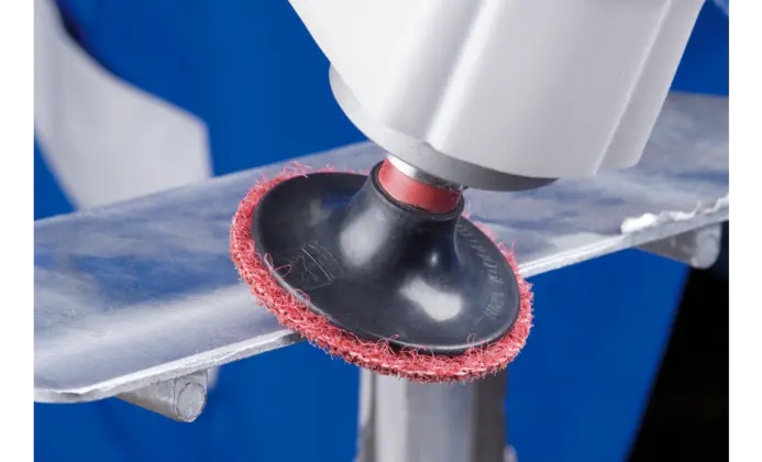 154464-pferd-266632-cd-vrh-50-a-240-f-vorne-rgb-02