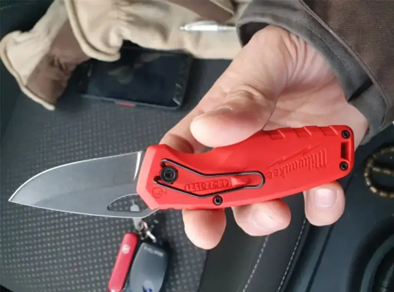 Kompaktní kapesní nůž Milwaukee 4932478560 (MI4932478560)