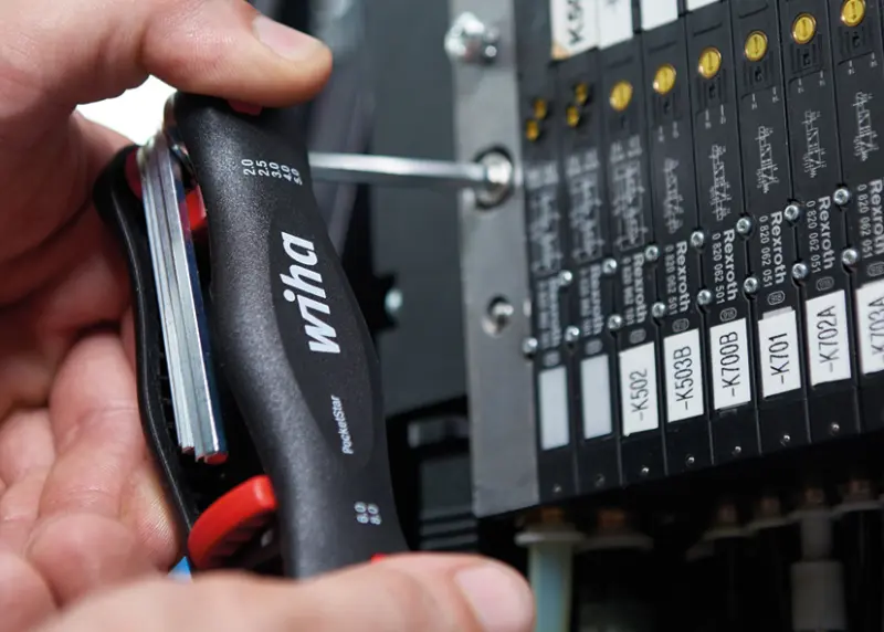 155023-wiha-25128-363tr-p7-04