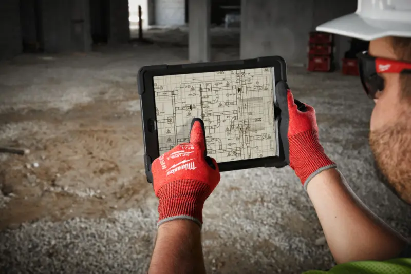 158476-4932479915-app-1