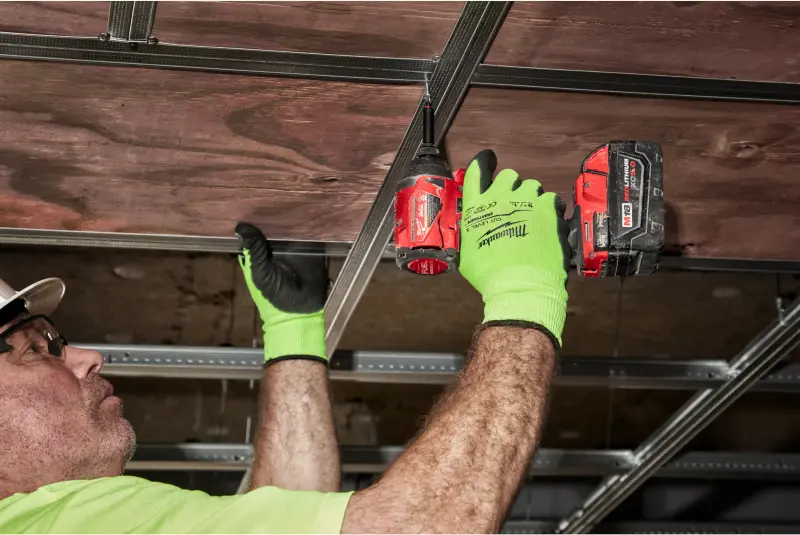 158501-pracovni-reflexni-rukavice-milwaukee-hi-vis-3