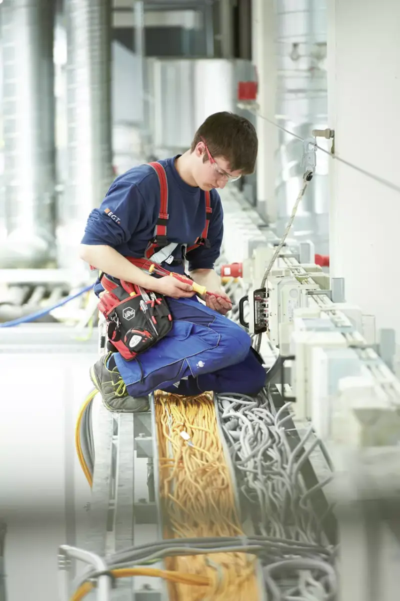 Wiha 41235 Šroubovák se zásobníkem nástavců LiftUp electric VDE (WIHA41235)