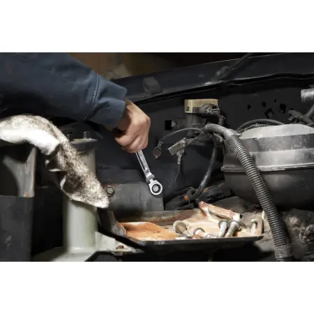 160010-racnovy-ockoplochy-klic-milwaukee-max-bite-s-kloubem