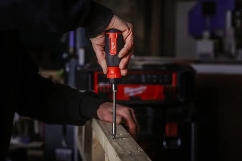 161774-mi4932480583-9-racnovy-sroubovak-s-ulozistem-bitu-milwaukee-multi-bit-27v1-sada-27-dilu