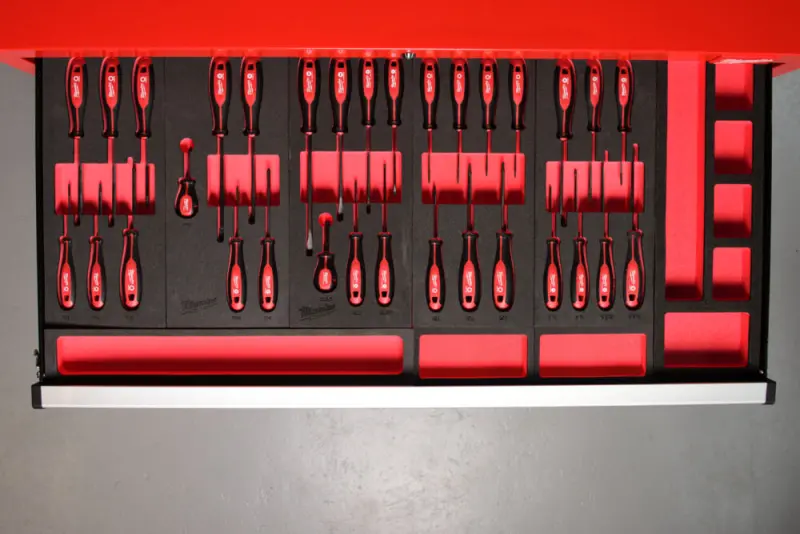 164592-mi4932492394-4-sroubovaky-milwaukee-tri-lobe-v-penove-podlozce-ph-a-sl-sada-7-dilu