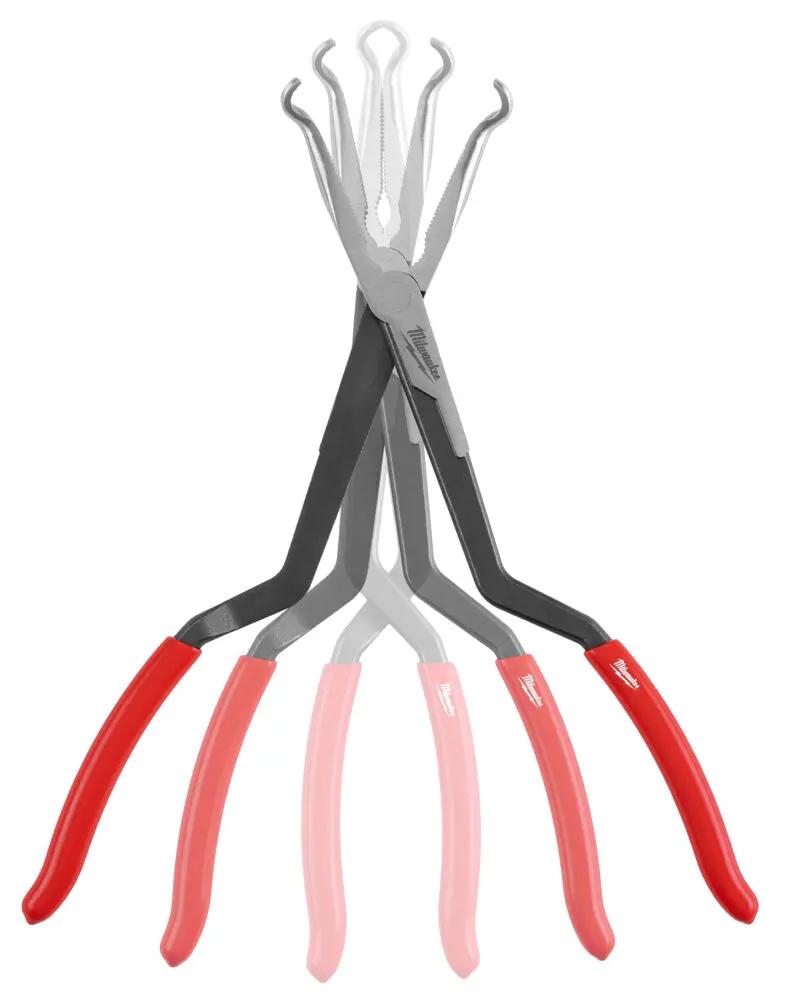 165147-4932492501-feat-3