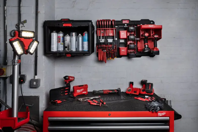 165279-4932492547-01