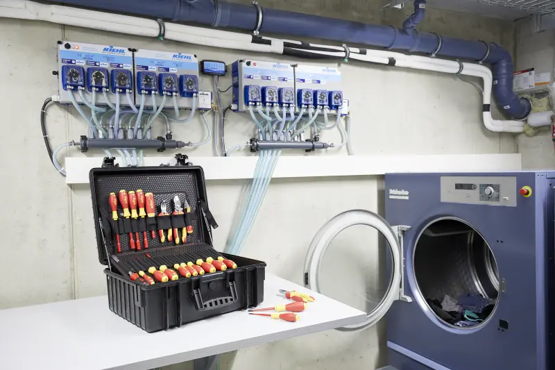 167058-wiha-40523-08